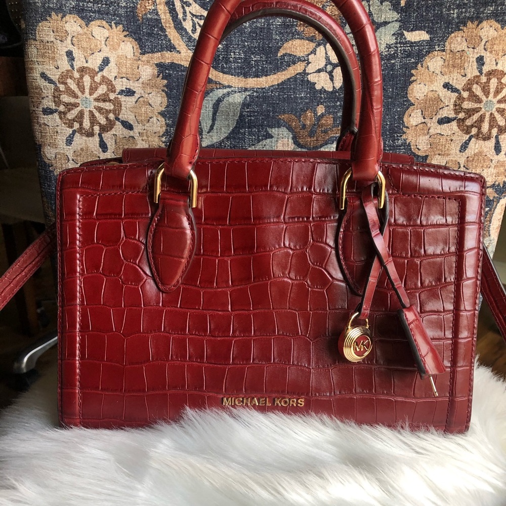 Michael Kors Zoe Medium